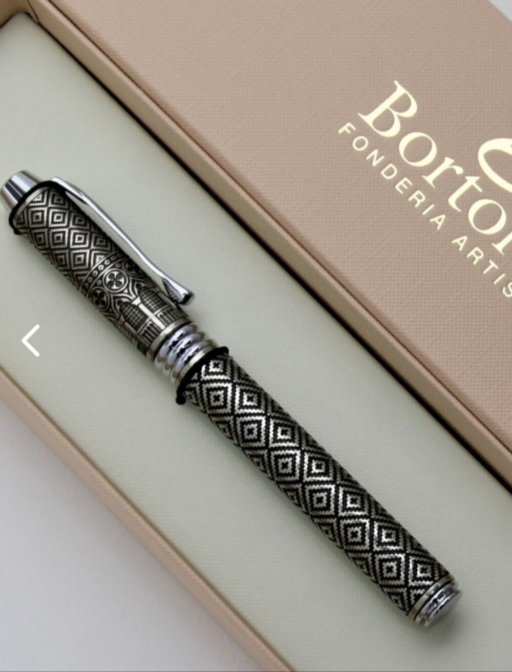 Bortoletti Fountain Pen - Elegant Writing Utensil